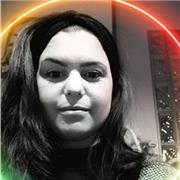 Educatrice laureanda in psicologia impartisce lezioni di italiano, storia, geografia, scienze e inglese